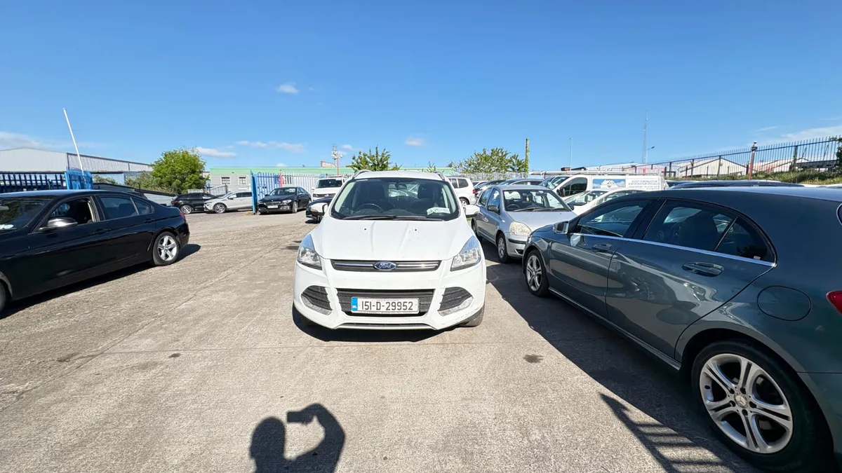 Ford Kuga 2015 - Image 2