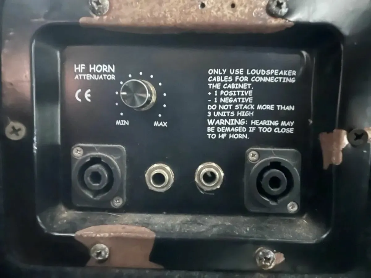 Warwick 4x10 Bass Cab - Image 2