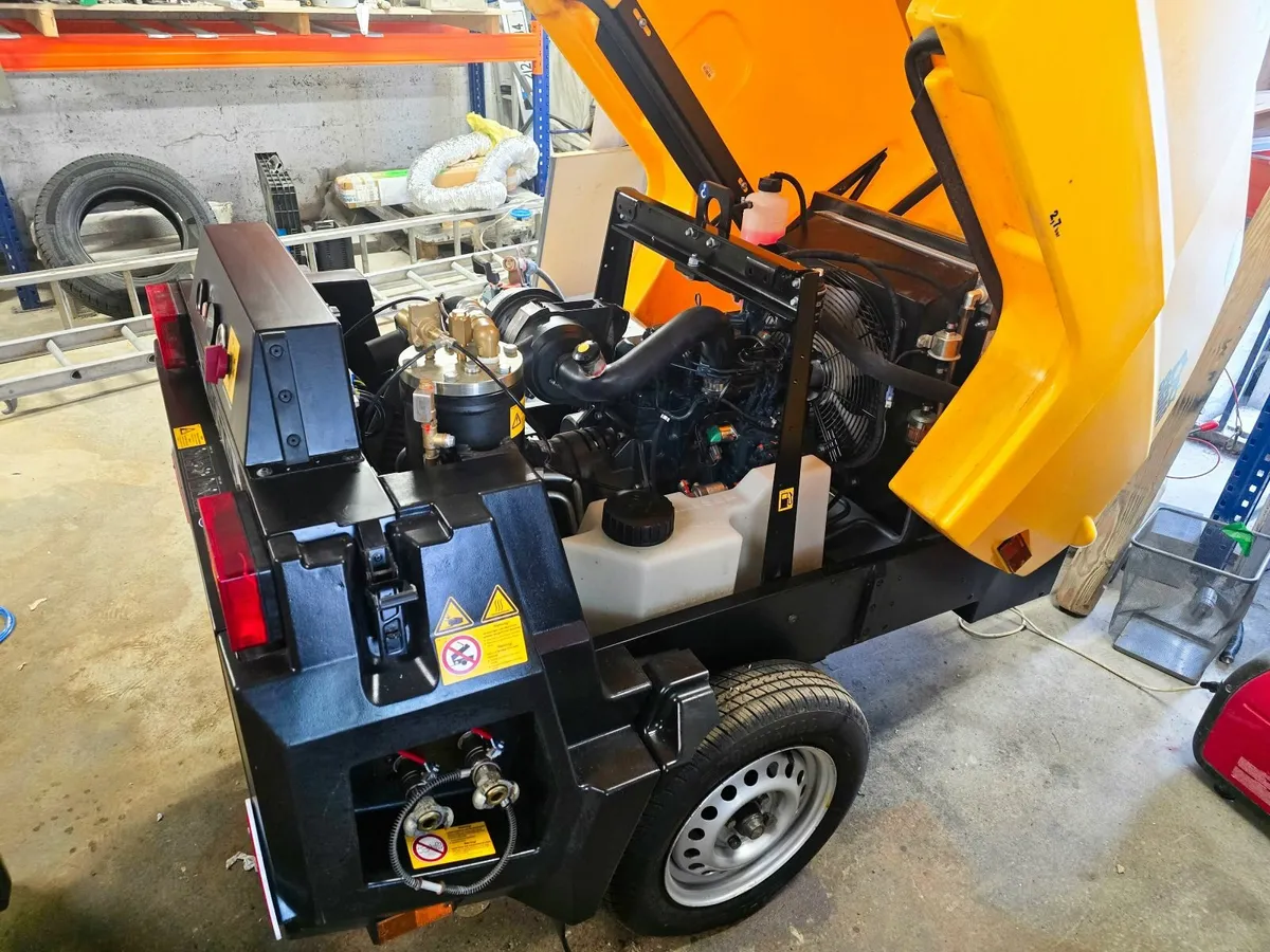 2022 Kaeser N27 low hours - Image 1