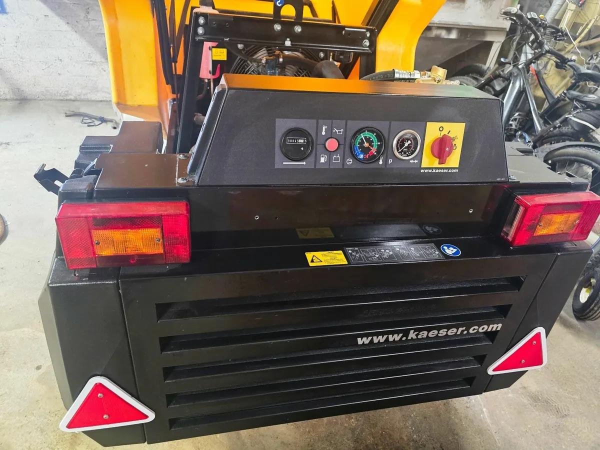 2022 Kaeser N27 low hours - Image 4