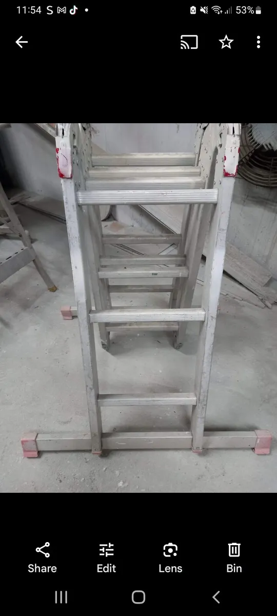 Ladders ,painting materials - Image 3