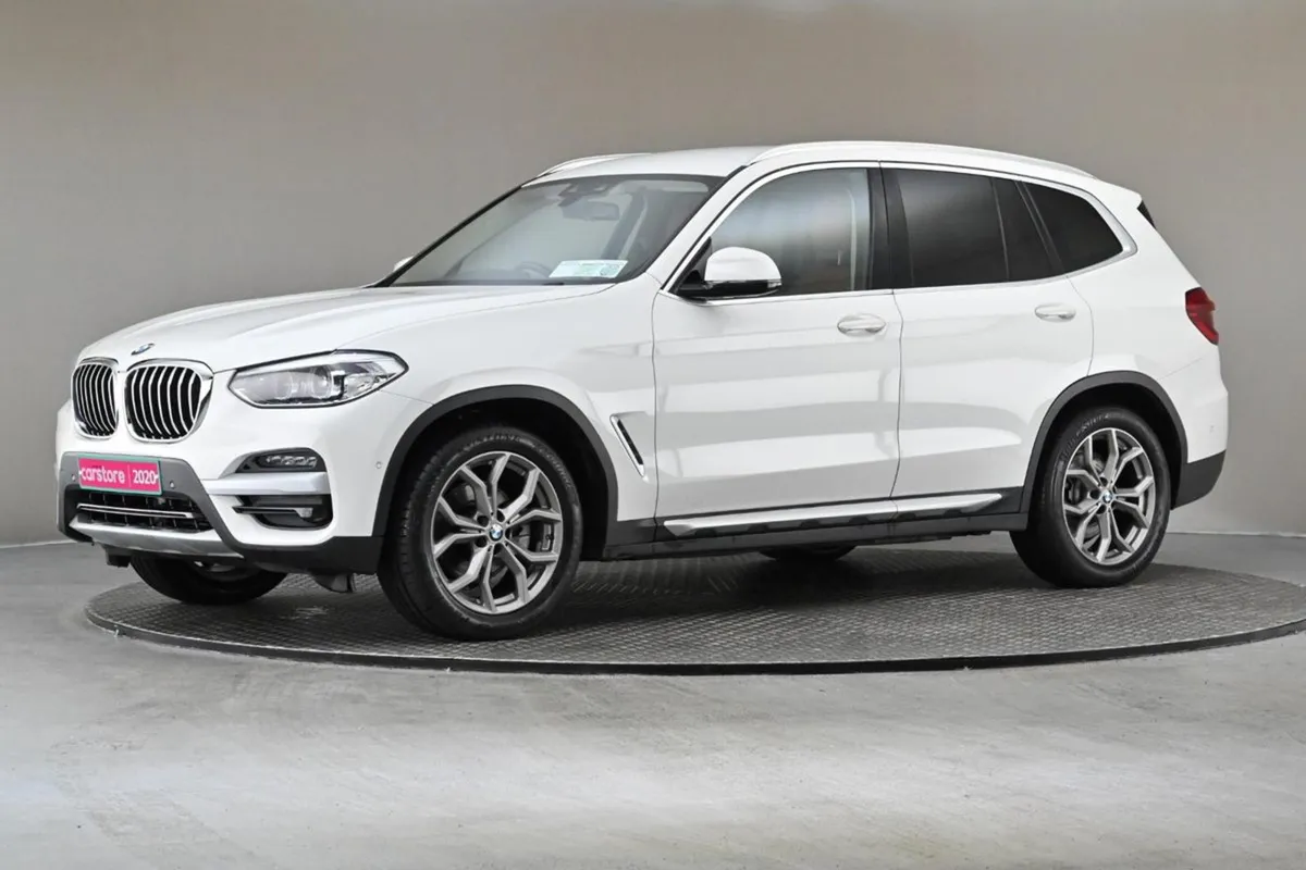BMW X3 Xdrive 20D Xline  full TAN Leather - Image 4