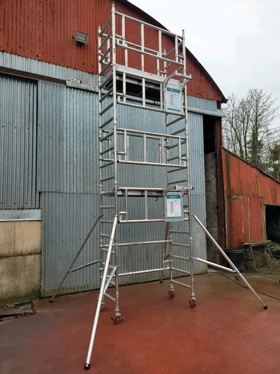 Euro tower one 2 scaffold tower, FREE delivery - Image 3