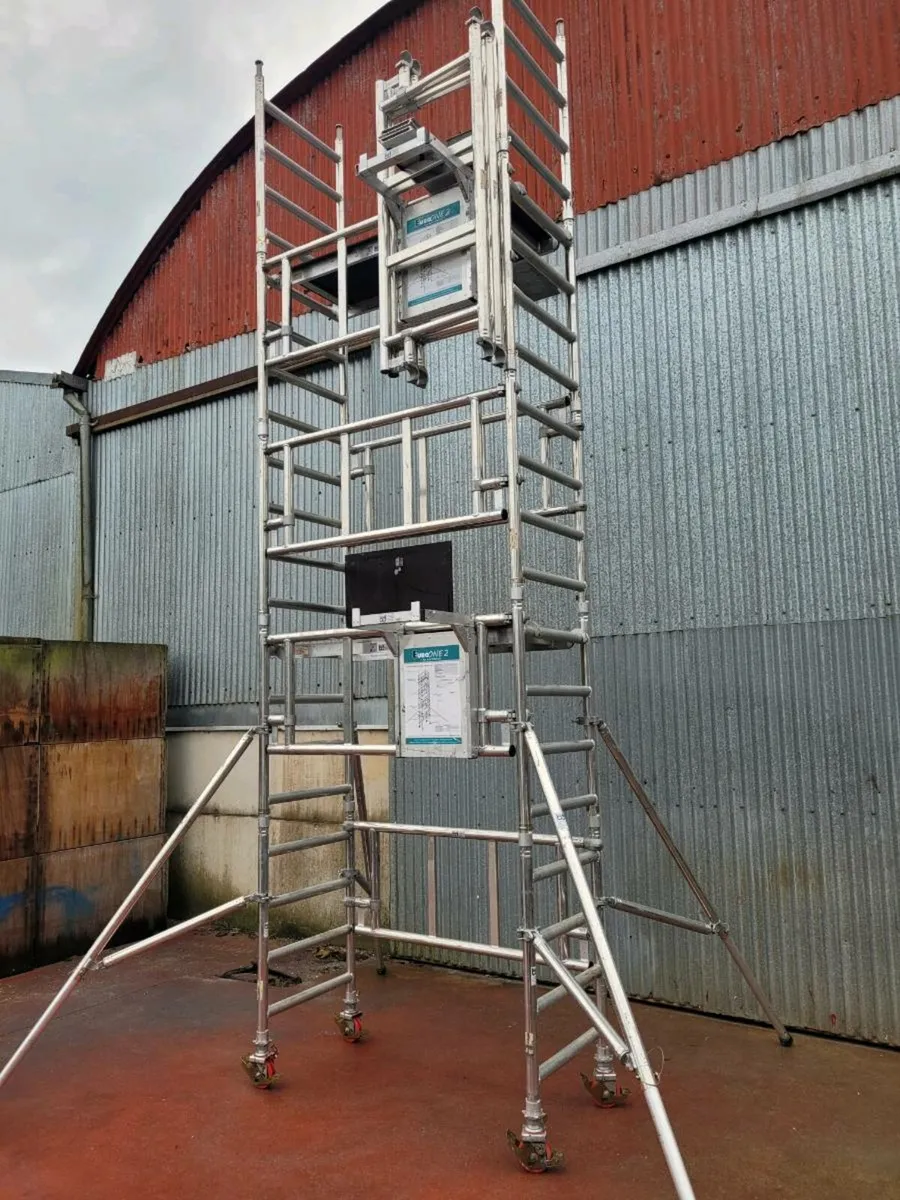Euro tower one 2 scaffold tower, FREE delivery - Image 4