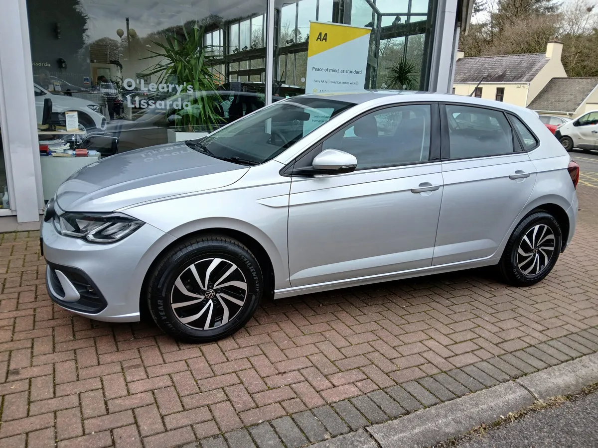 2024 Polo 1.0 TSi Life 80Bhp, Reflex Silver , - Image 2