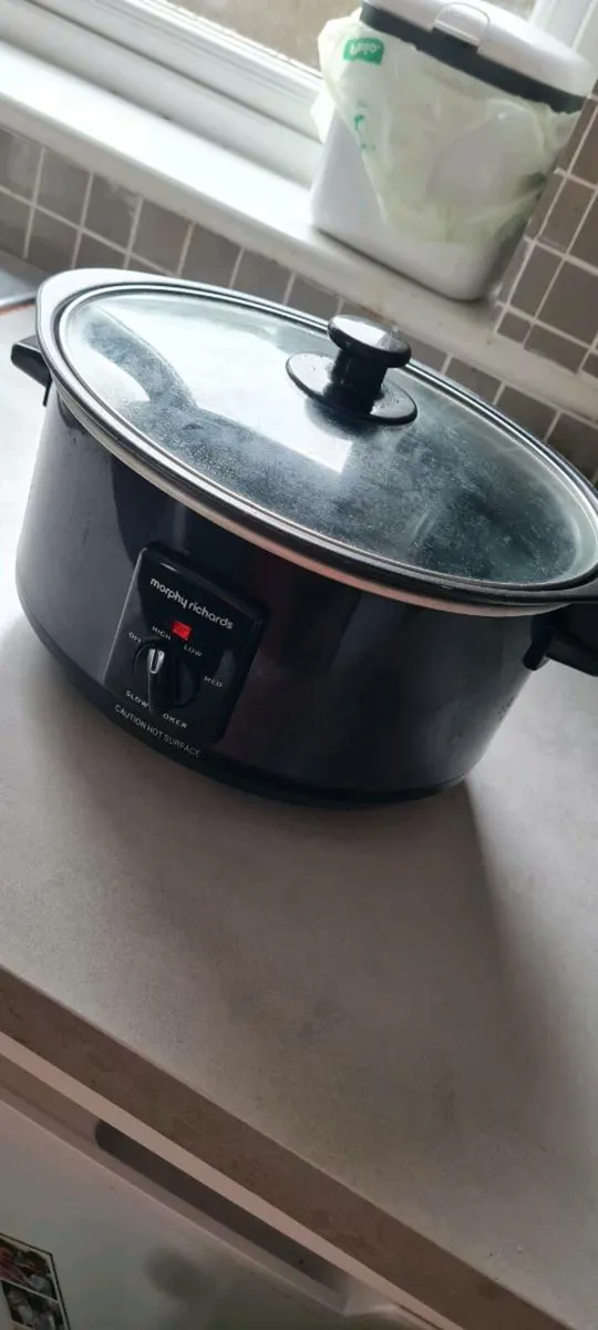 Slow Cooker - Like New - Image 2