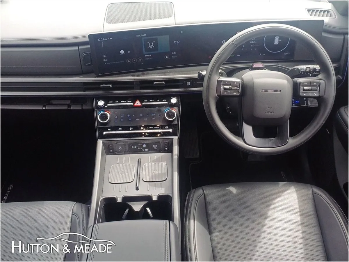Hyundai Santa Fe Calligraphy Phev 1.6 Petrol 5dr - Image 4