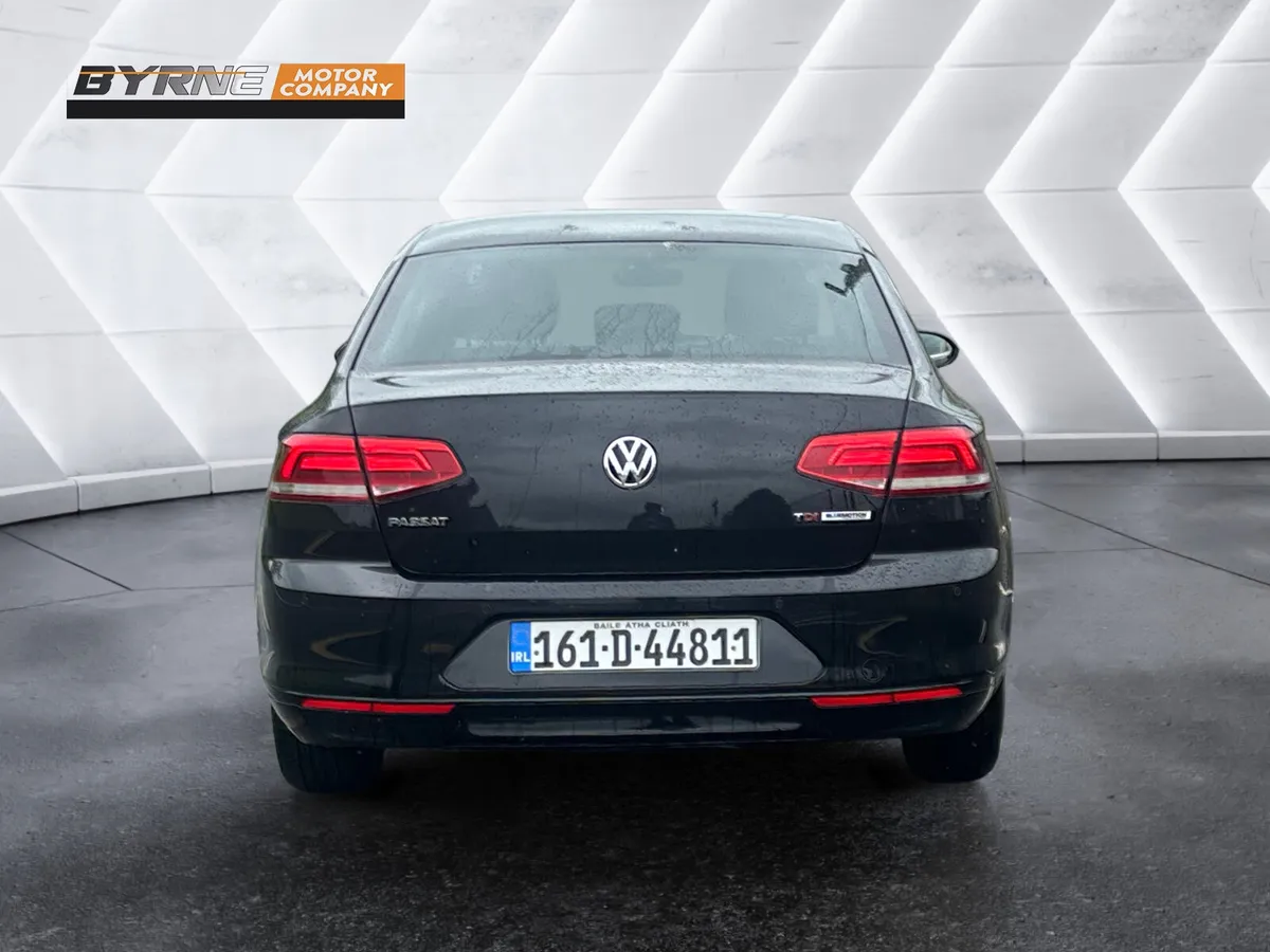 VOLKSWAGEN PASSAT 1.6 TDI COMFORTLINE 2016 - Image 4