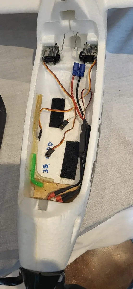 Rc glider plane - Image 1