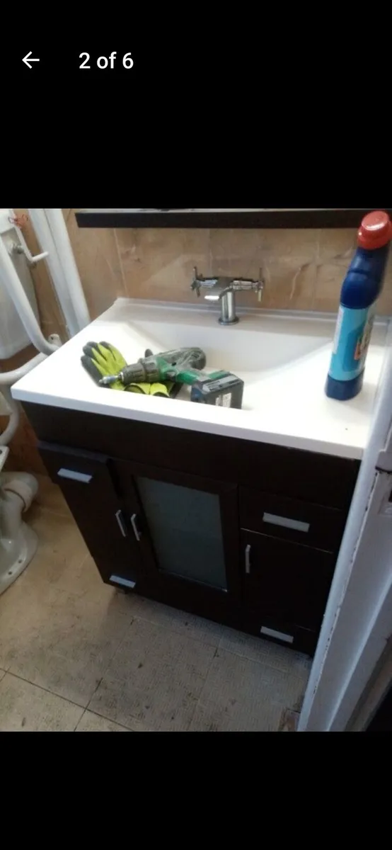 Bathroom - Image 2