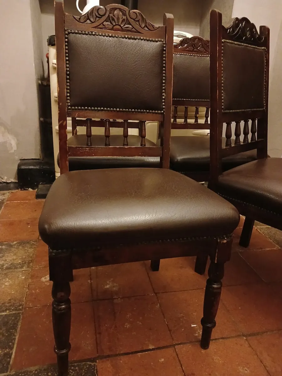 Set of 4 dining chairs - Image 2