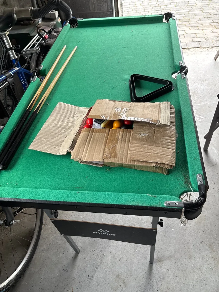 Pool table