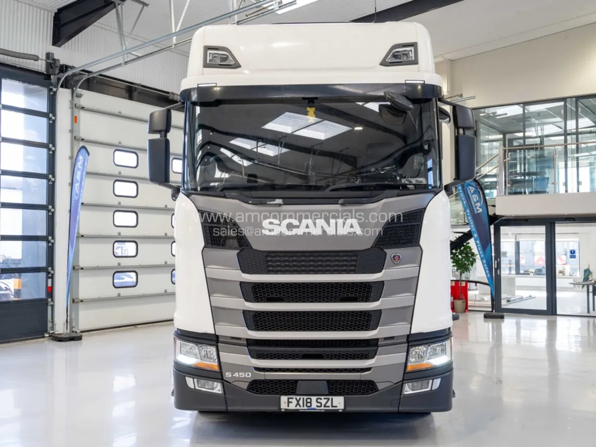 2018 (18) SCANIA S450 HIGHLINE 6X2 MIDLIFT - Image 2