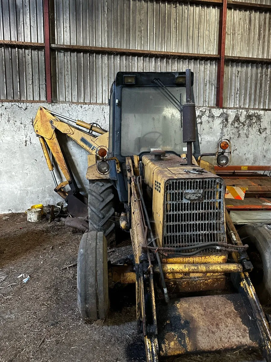Ford digger 555 - Image 1