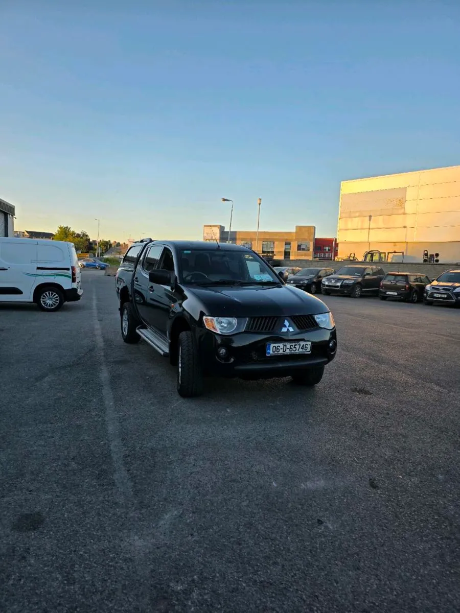 L200 - Image 2