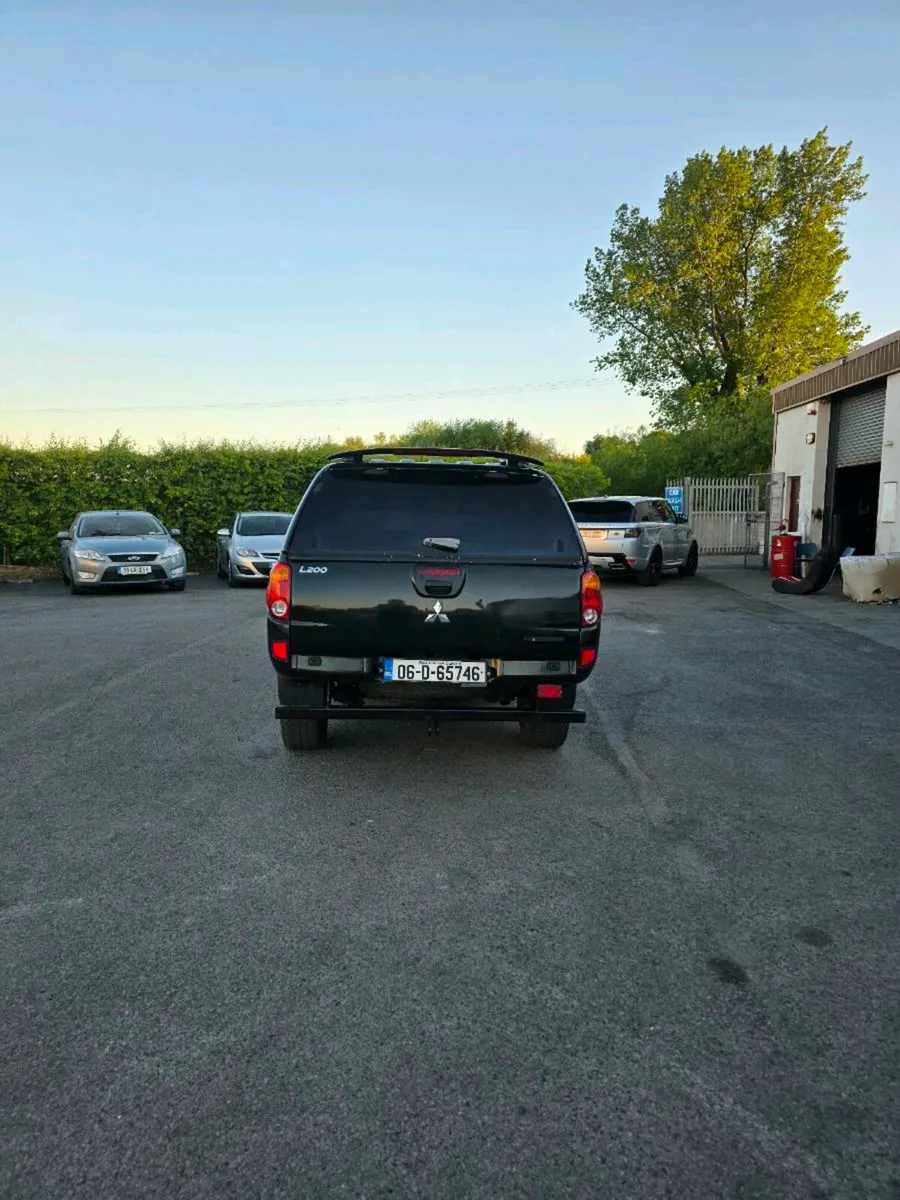L200 - Image 4