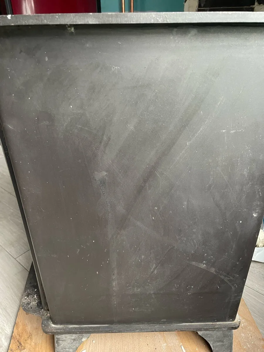Stove - Image 4