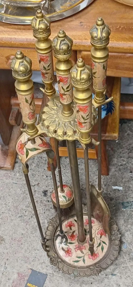 Companion set
