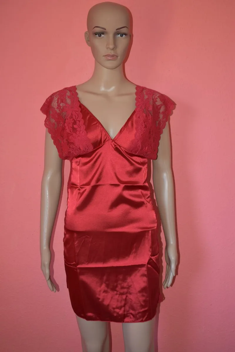 Full Body Female Mannequin - Image 1