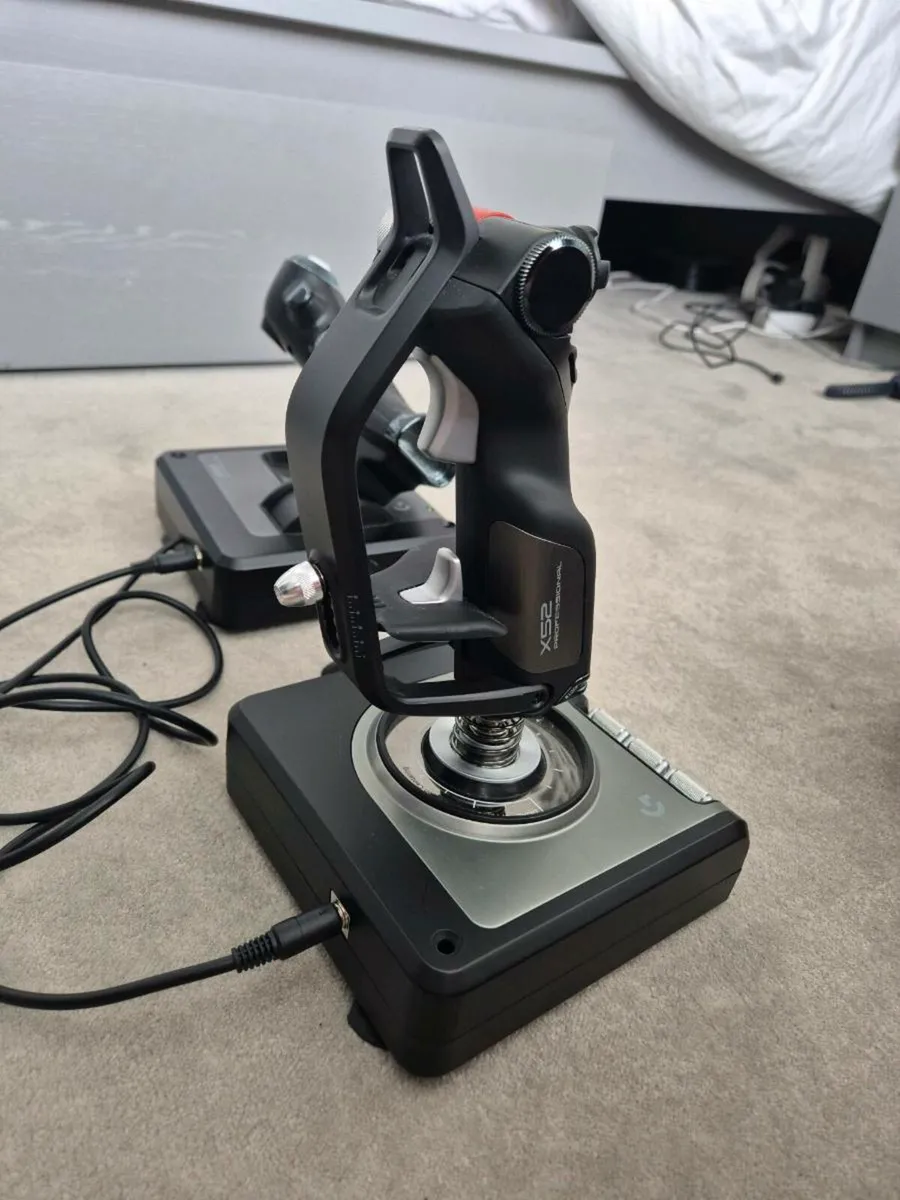Saitek X52 HOTAS controller - Image 2