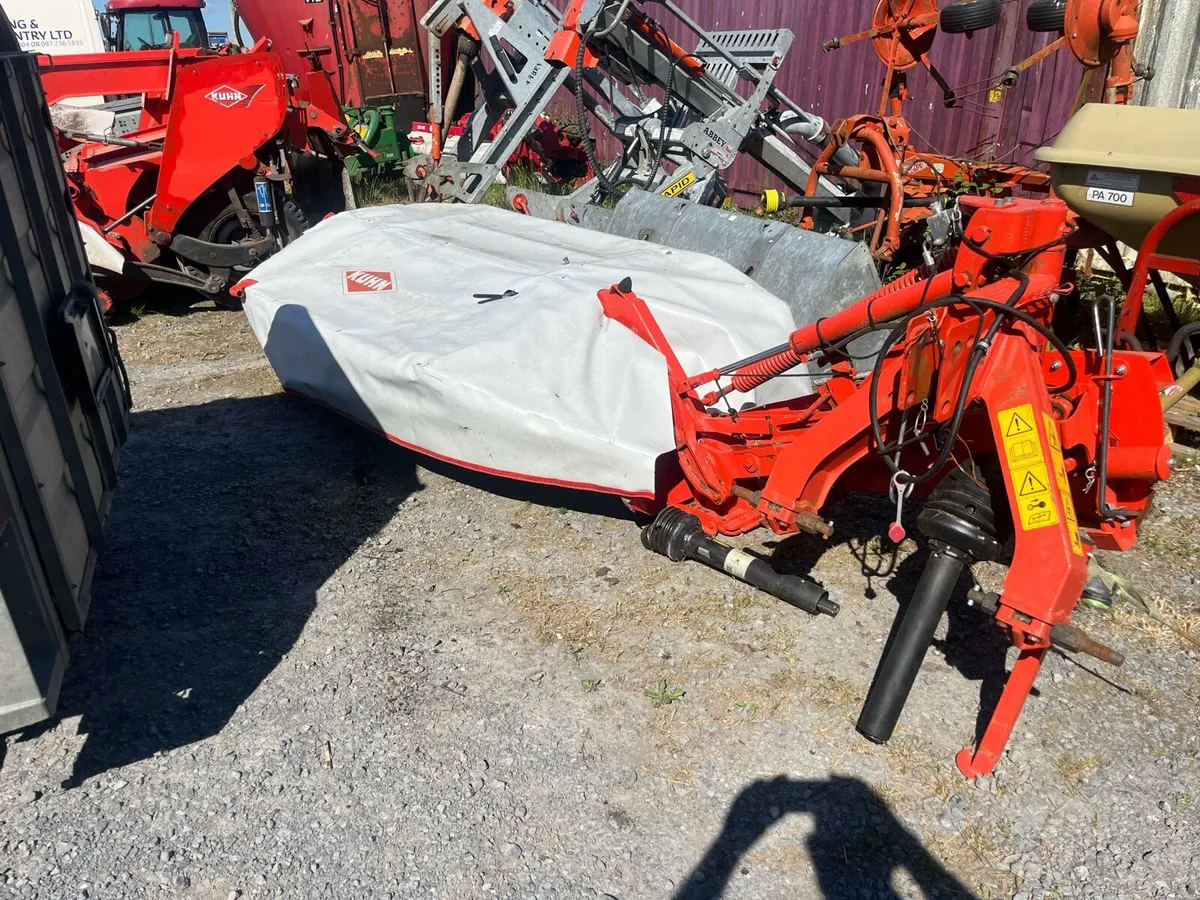 2021 Kuhn gmd240 8ft mower - Image 1