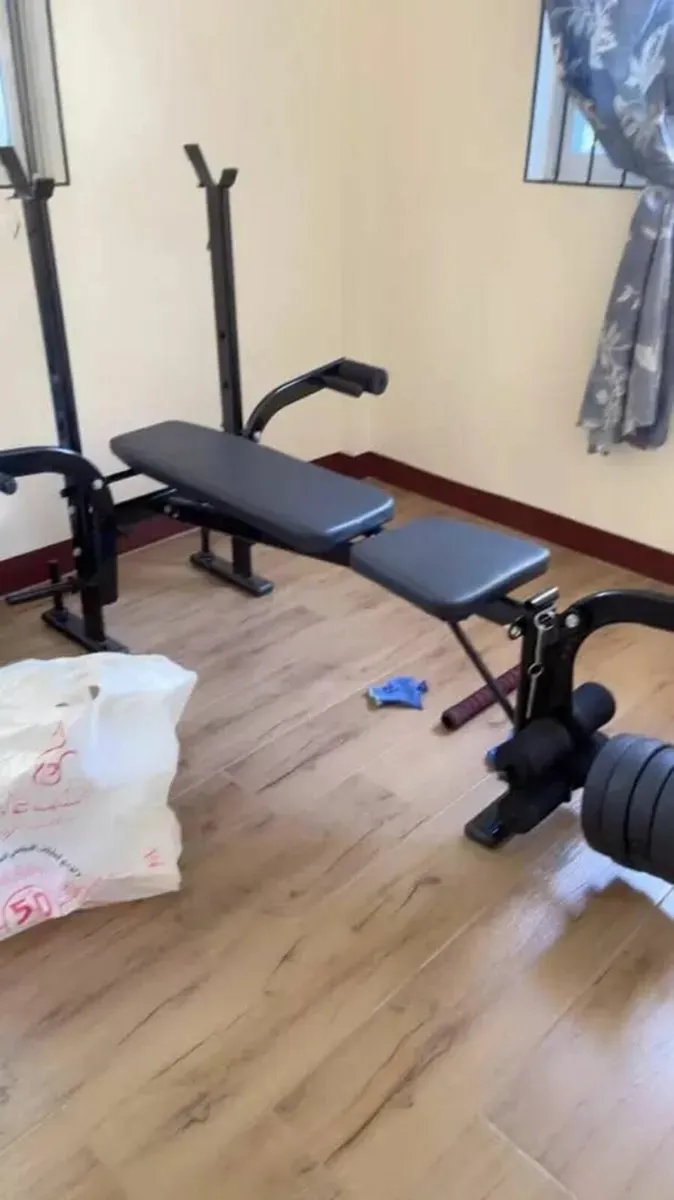 Adjustable Multifunctional Weight Bench brand new - Image 1