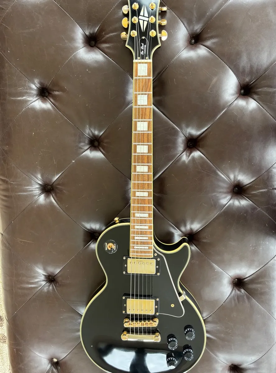 Electric Guitar - Epiphone Les Paul Custom - Image 1