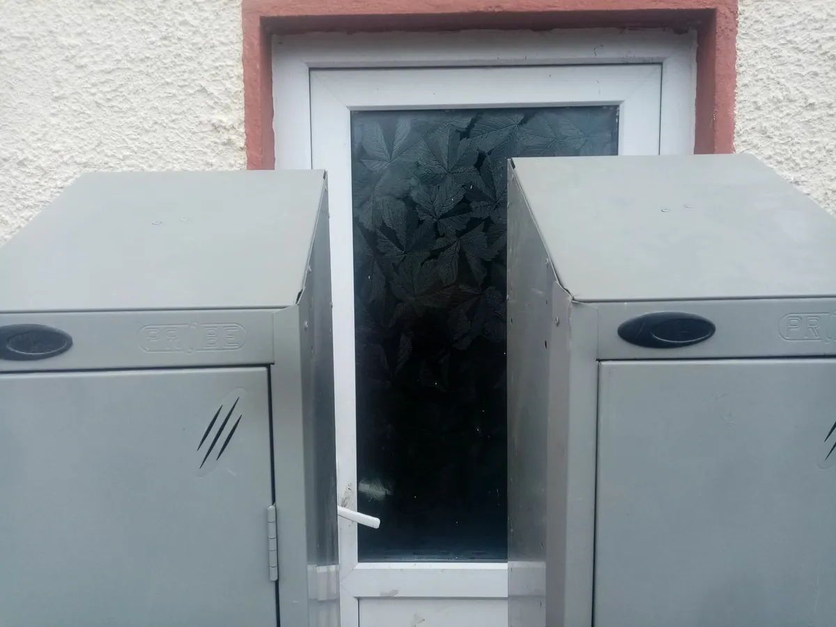 2 Work /Place Locker's - Image 2