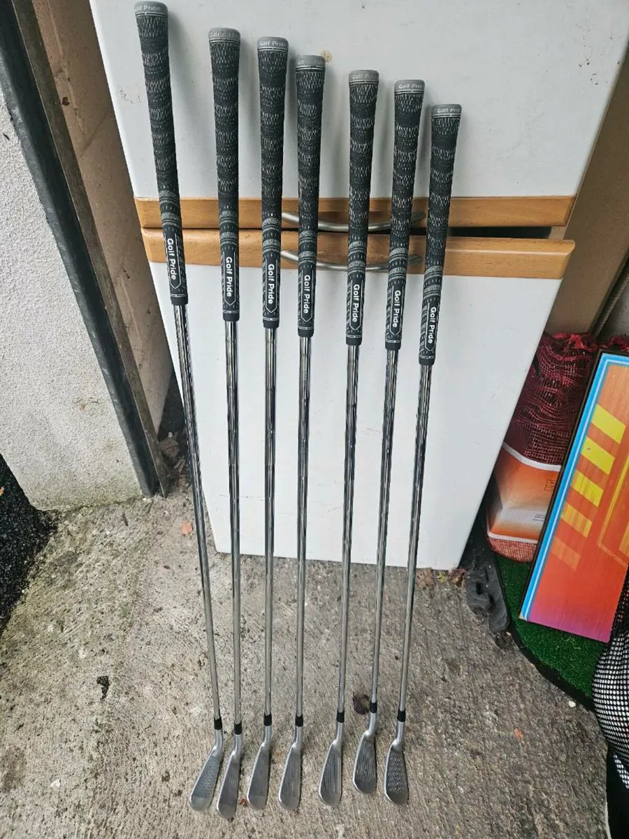 Mizuno JPX 923 Tour 4 to PW - Image 2