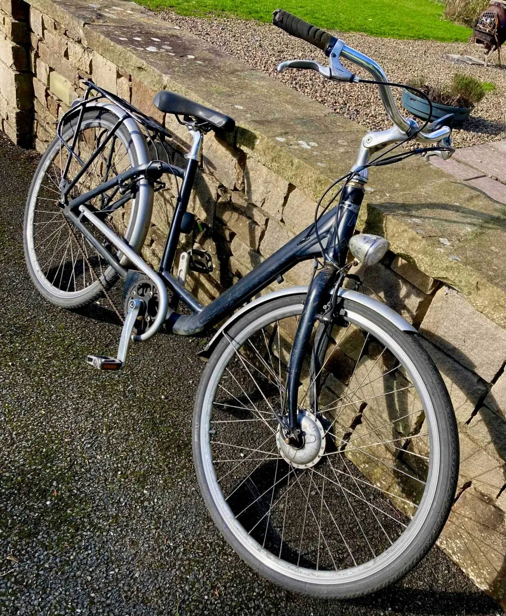 High Nelly style black bike - Image 2