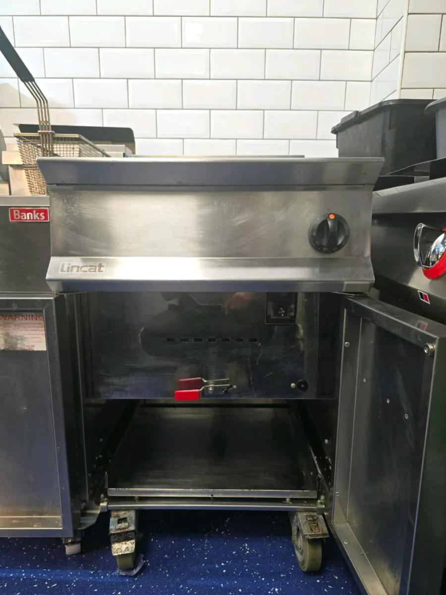 Kebab Machine and Fryer - Image 2