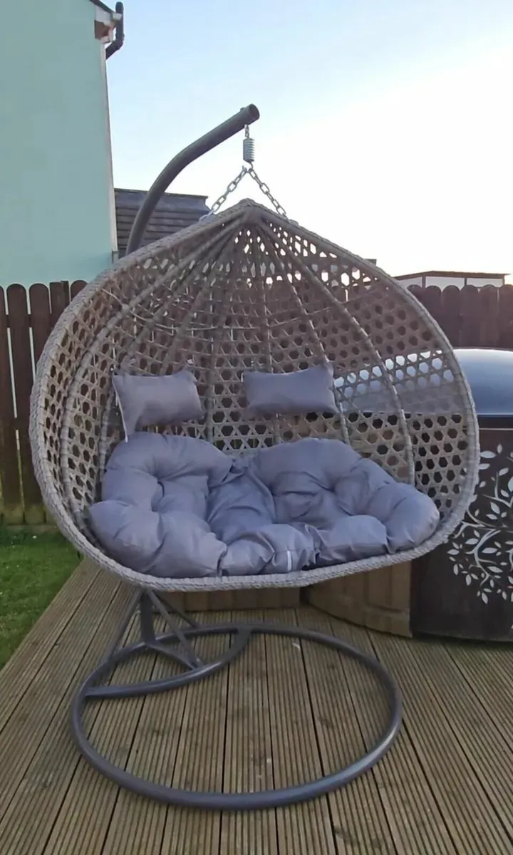 Rattan swing chair egg chair brand new - Image 4