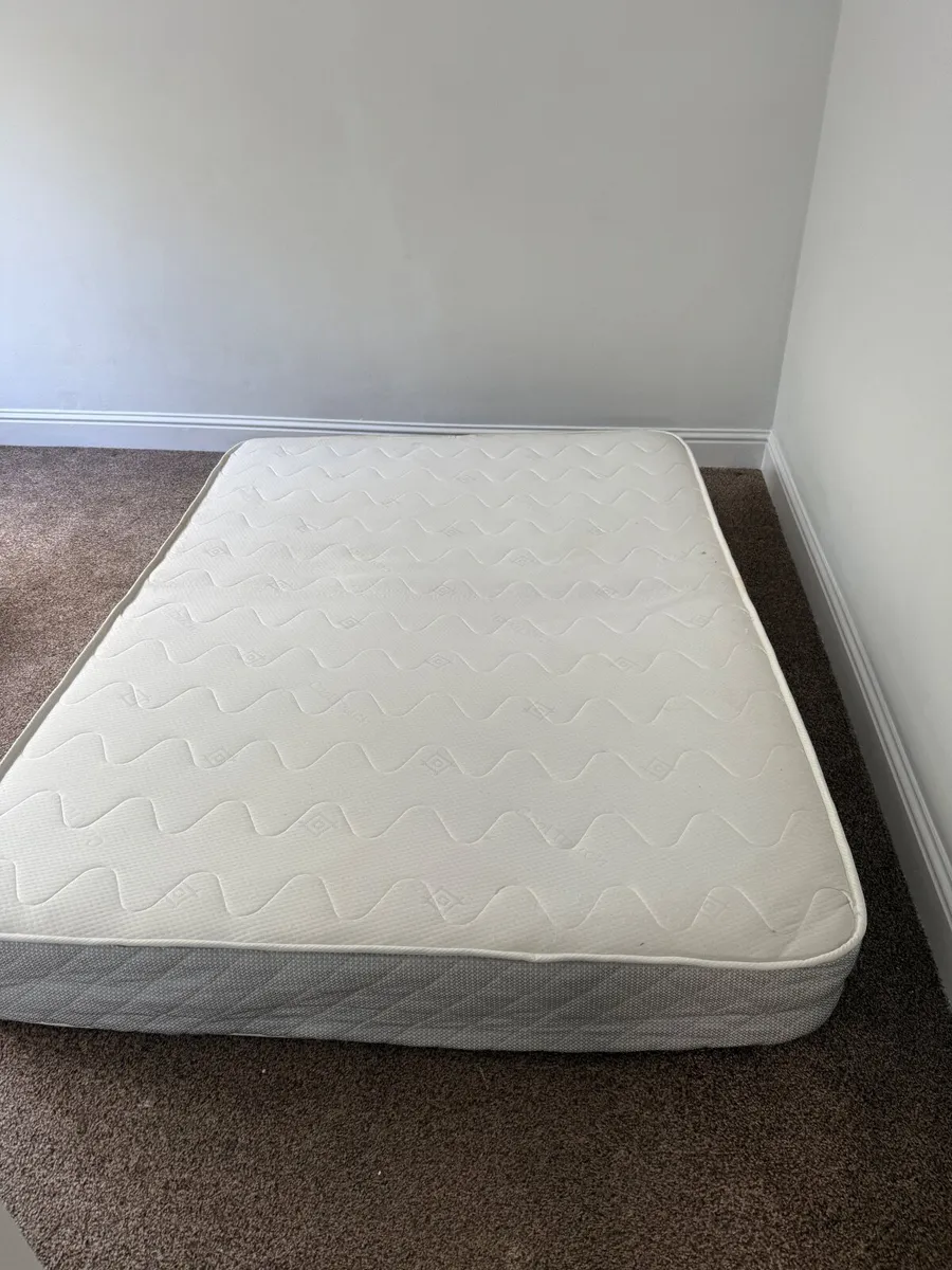 Free Furniture Sofas,  Matress,  Tables, Rugs - Image 4