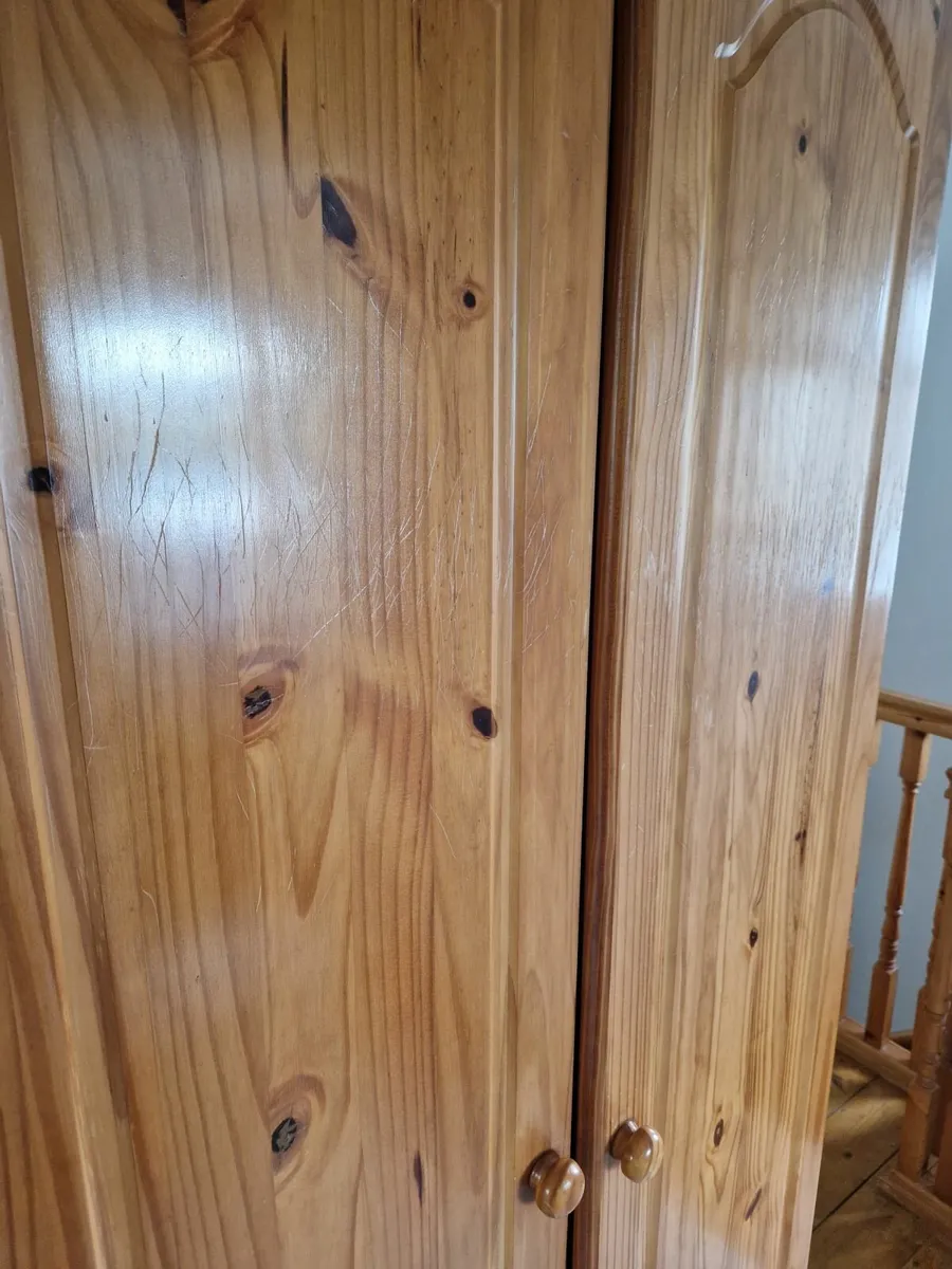 Wardrobe - Image 4