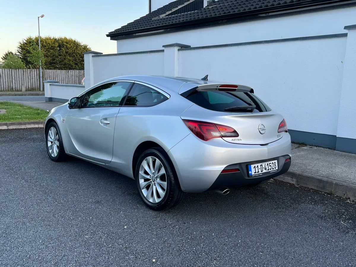 2011 Opel Astra GTC 2.0 Diesel NCT 15/11/25 - Image 1