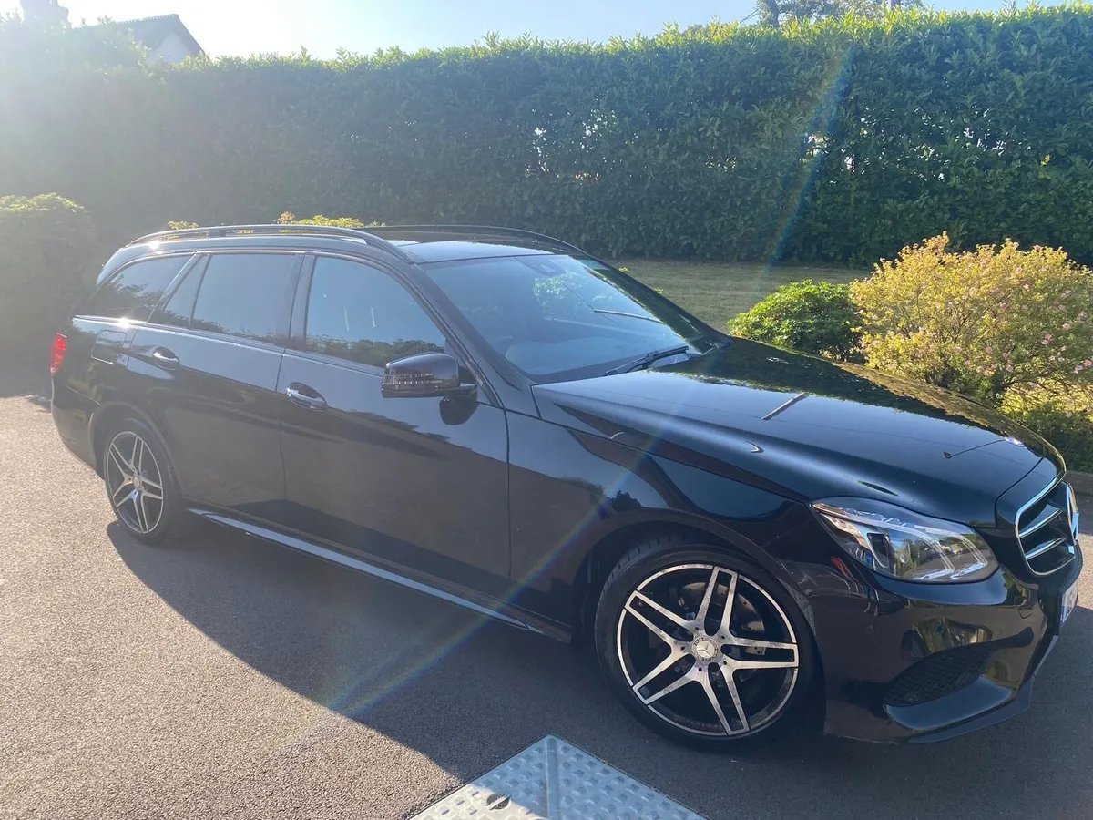 Mercedes Benz E220 CDI - Image 2