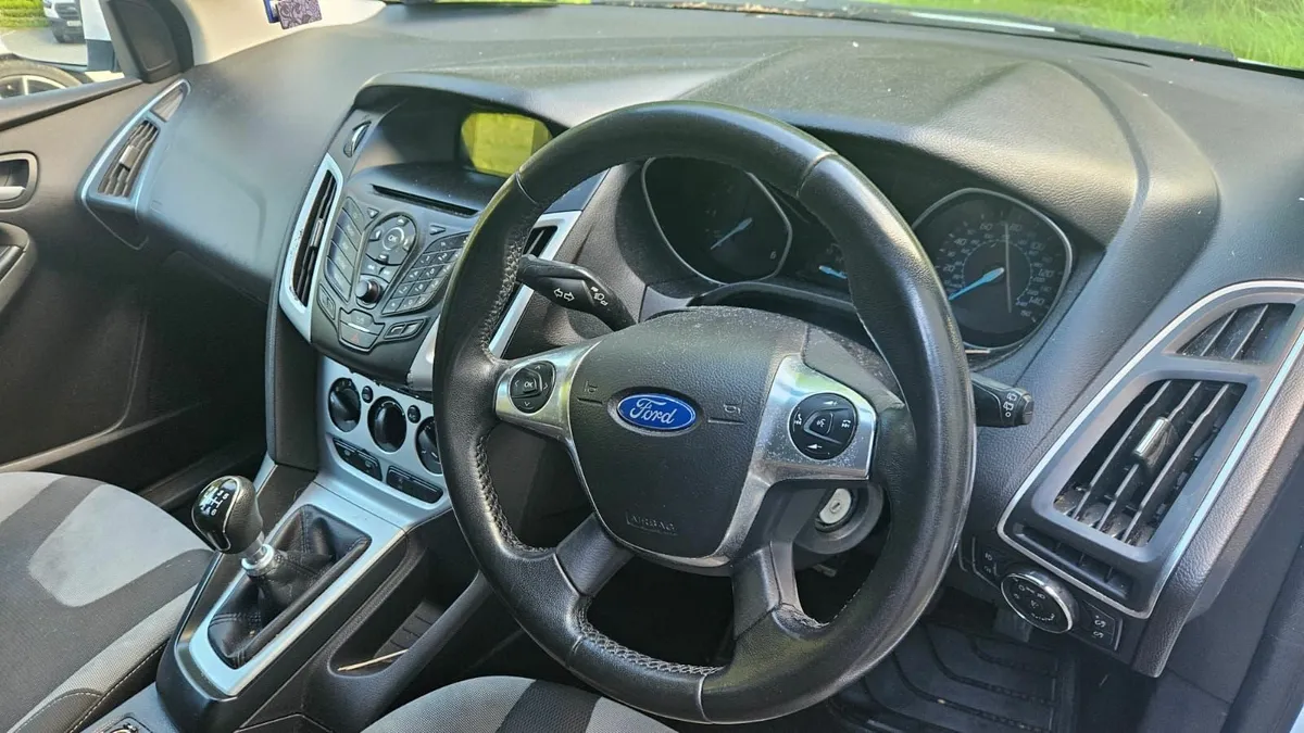 Ford Focus 2013 - Image 4