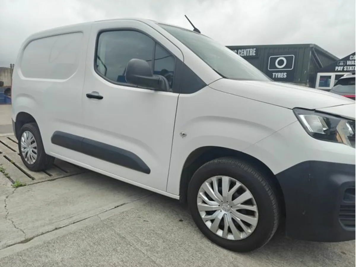 Peugeot Partner NATIONWIDE WARRANTY ! - Image 1