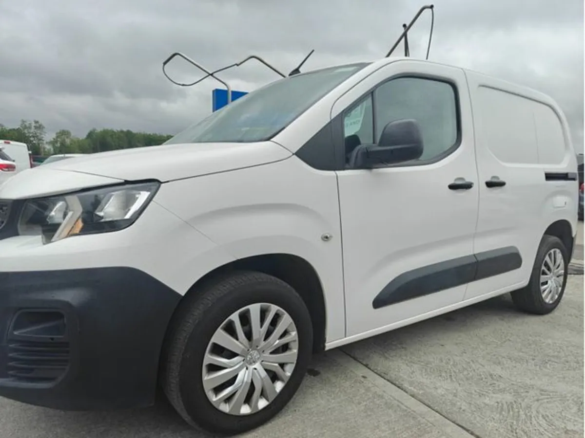 Peugeot Partner NATIONWIDE WARRANTY ! - Image 3
