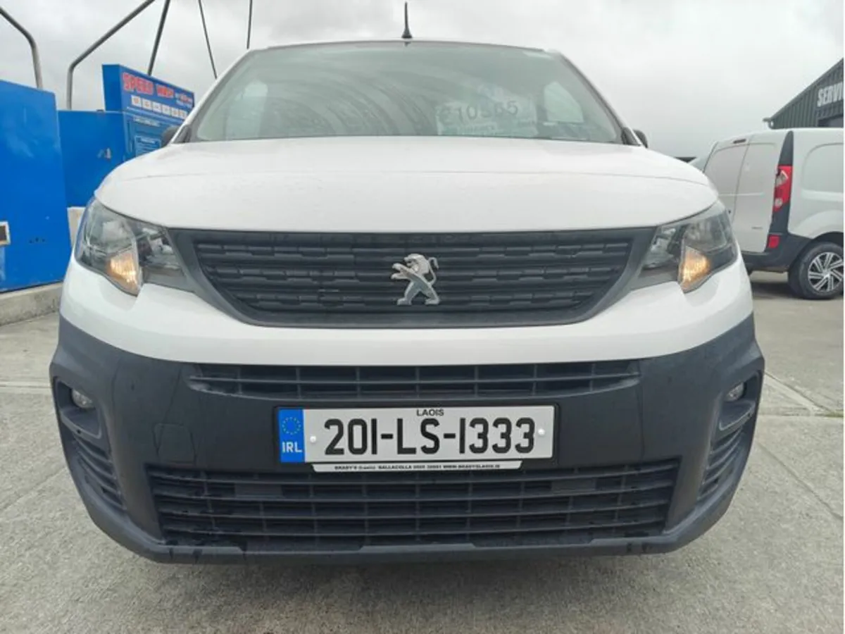 Peugeot Partner NATIONWIDE WARRANTY ! - Image 4