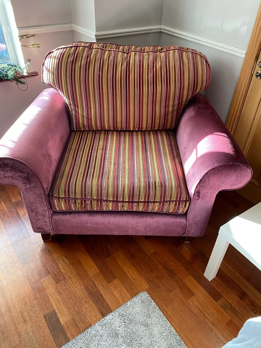 Sofas - Image 4