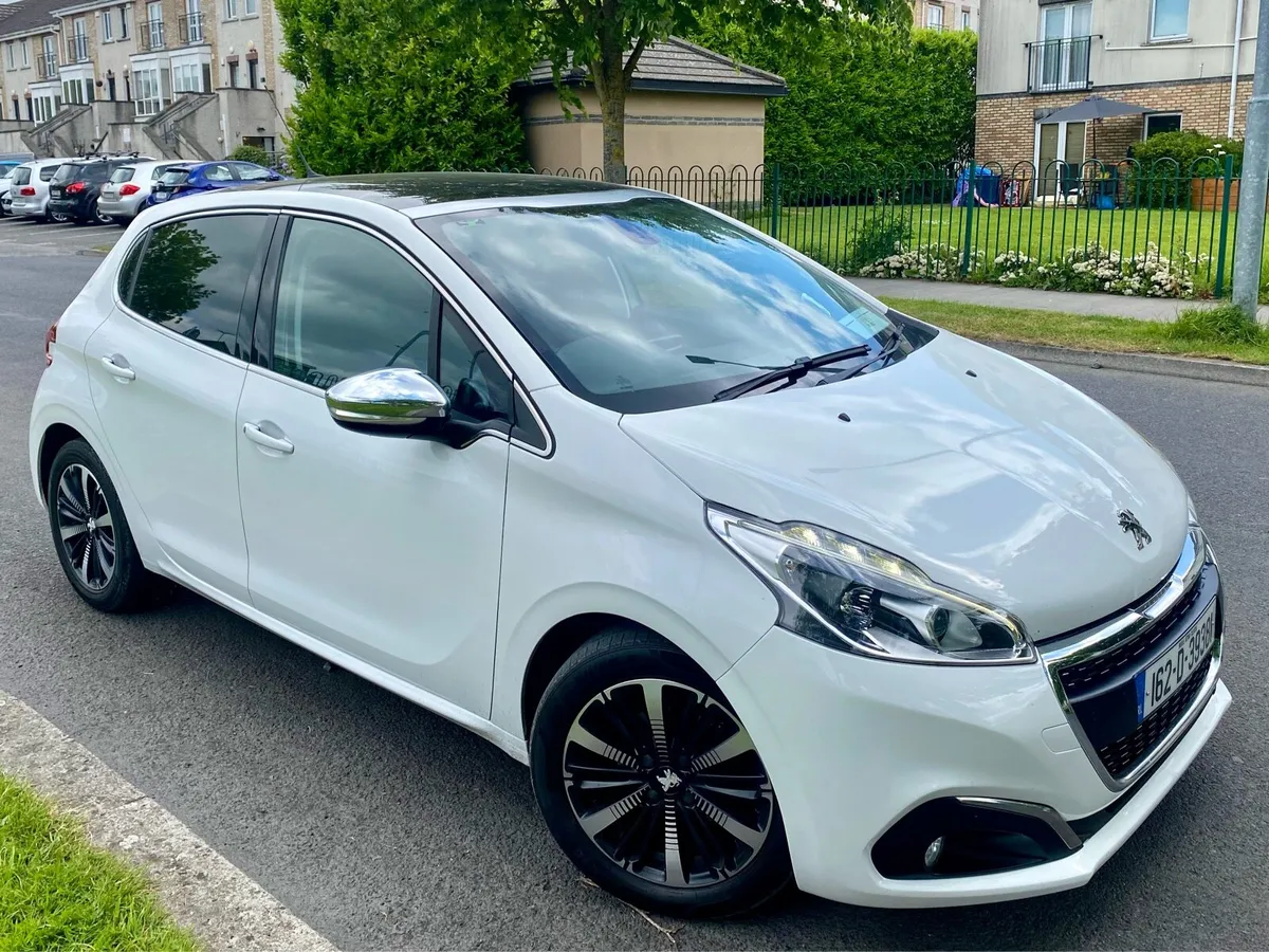 Peugeot 208,Allure Premium,1.2petrol,new NCT! - Image 1