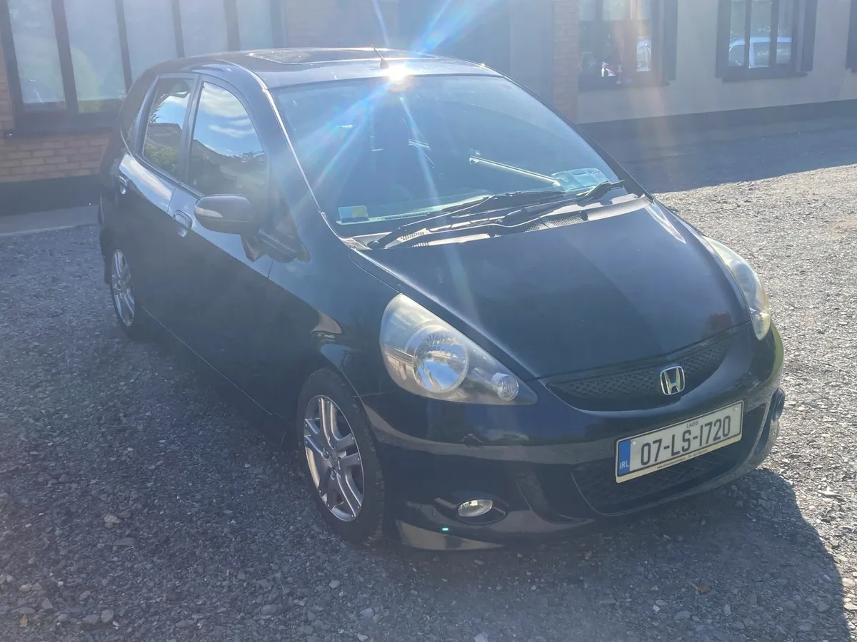 Honda Jazz 2007 - Image 2