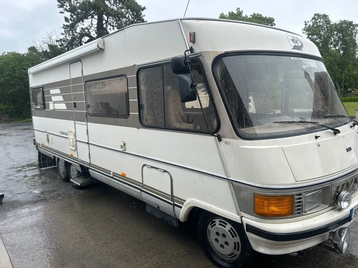 Hymer motorhome - Image 2