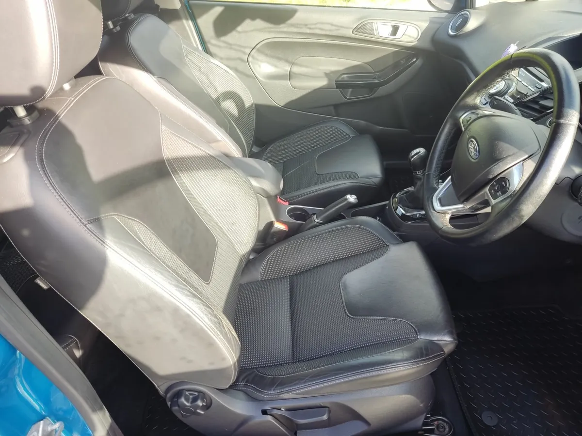 Ford Fiesta 2015 titanium X - Image 2