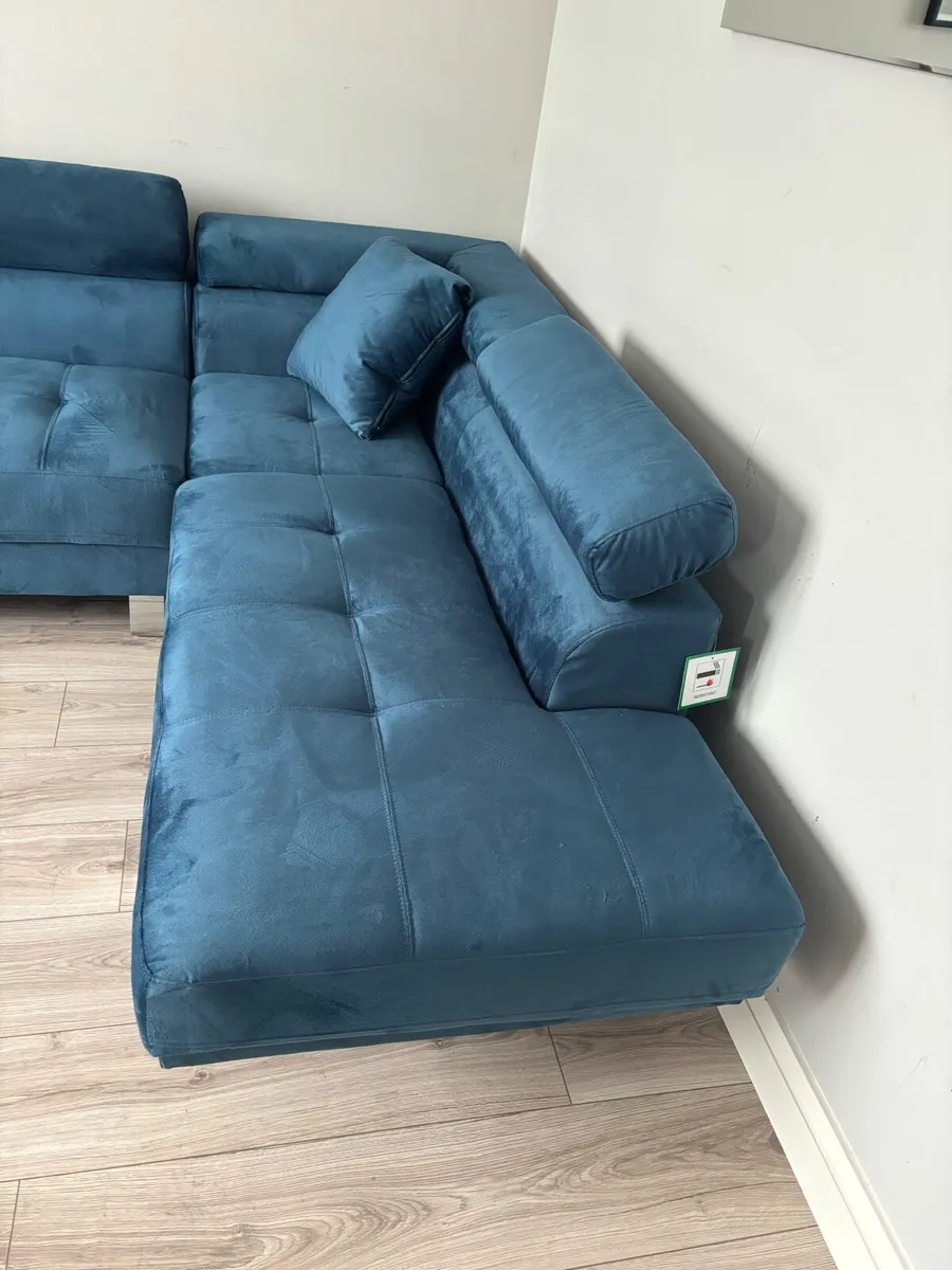 Brand new sofa - Image 2