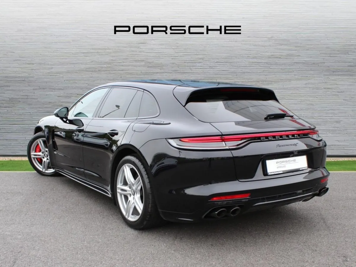 Porsche Panamera 4S E Hybrid - Image 3