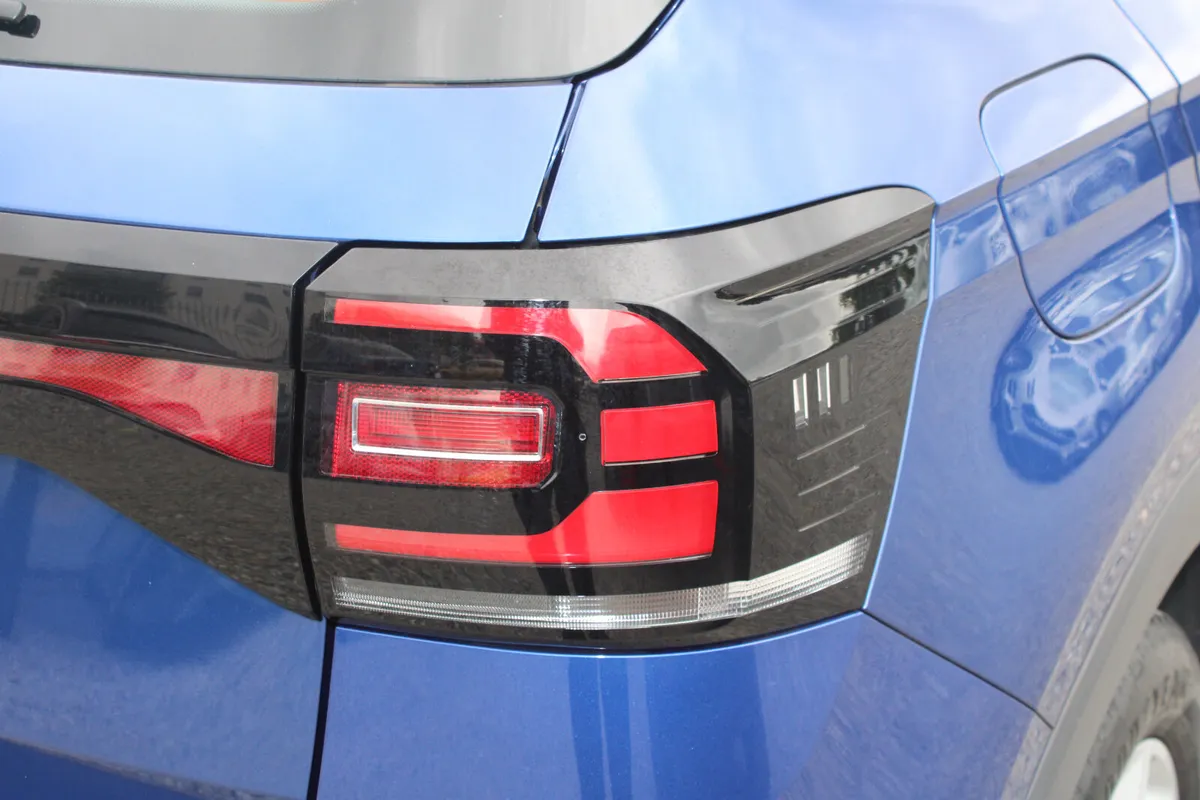 Volkswagen T-Cross LIFE 1.0 TSI - Image 4