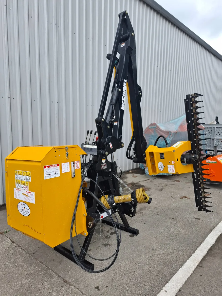 McConnell Hedgecutter PA4745 - Image 4