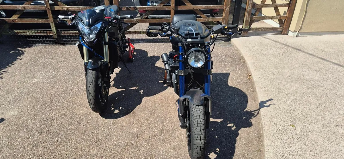 Suzuki GSXR 1100 + Yamaha R1 - Image 4